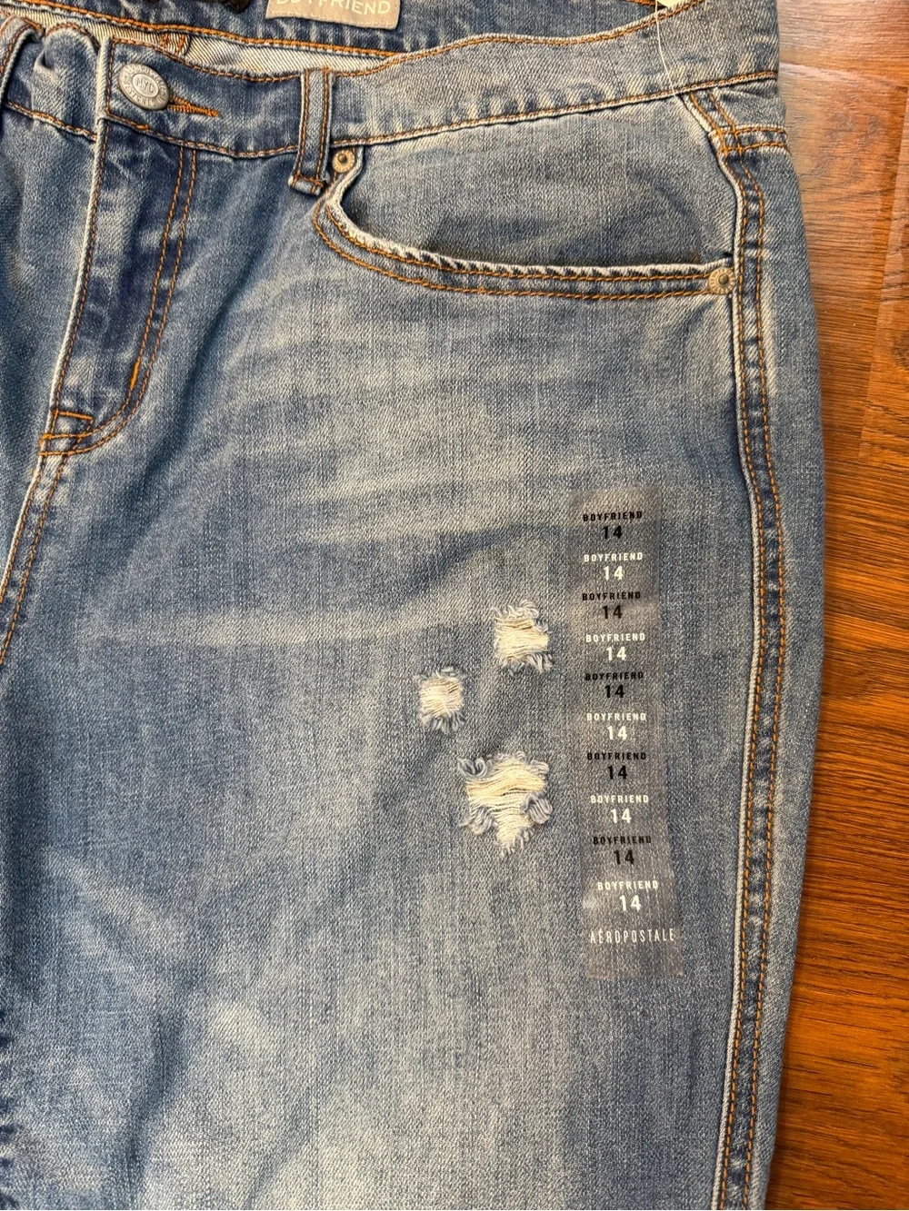 Aeropostale Boyfriend Jeans Womens 14 Distressed Medium Wash Relaxed Fit NWT - Picture 6 of 10
